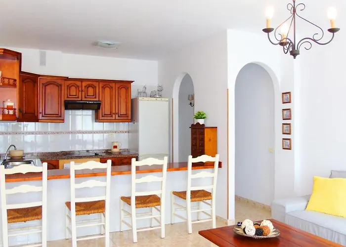 Chocolate Rustic Apartment, In Appartement